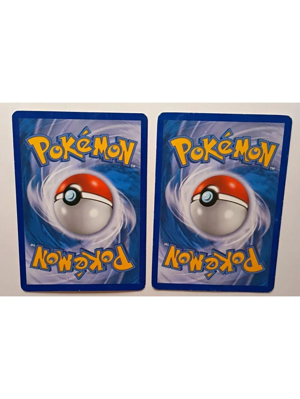 Pokemon TCG Nidoran non Holo 70/103 2010 (2)